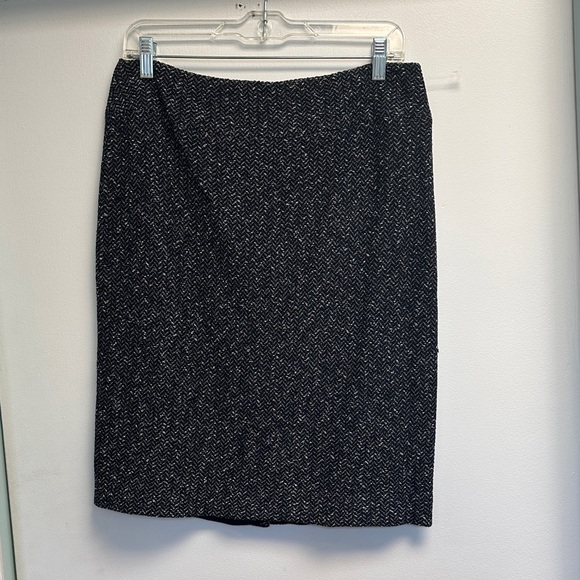 St. John Collection Dresses & Skirts - St. John Collection Charcoal and Black Midi Skirt